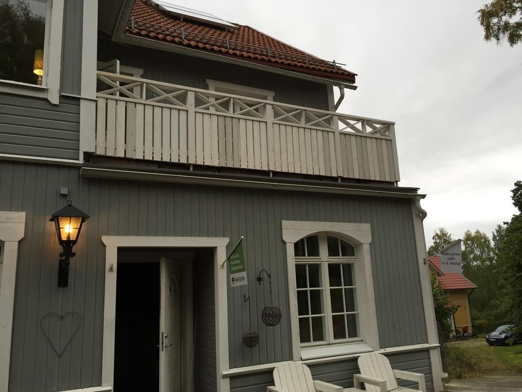 Vintergatans Rum Insjon Exterior photo